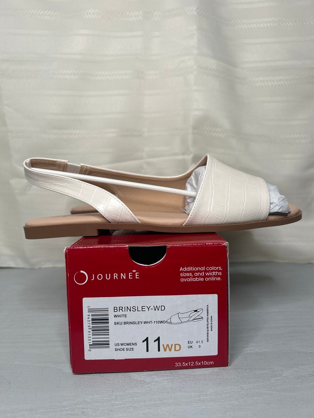Journee Collection Brinsley Slingback Sandals White Croco Size 11 Wide